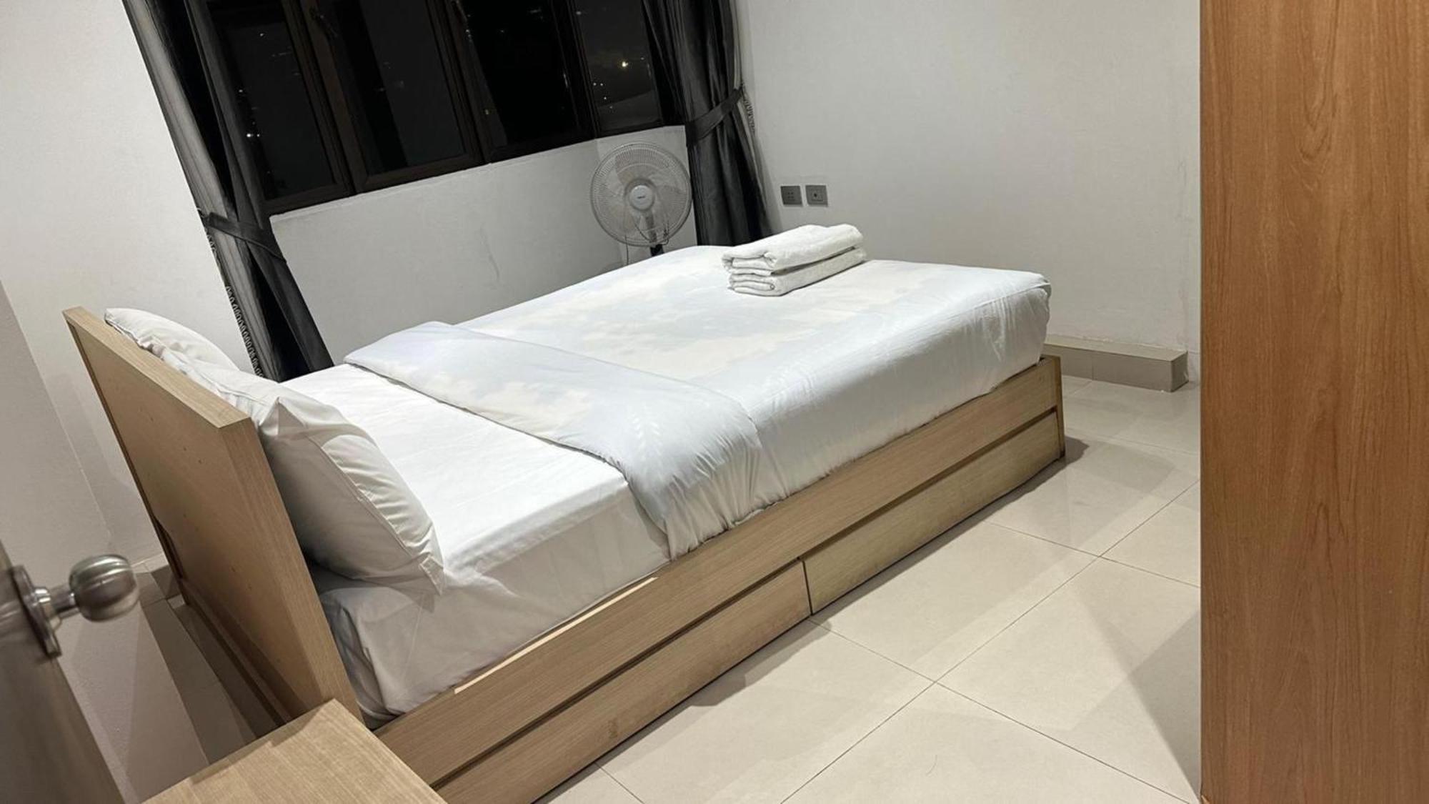 Omni Tower Sukhumvit Nana Direct Bangkok