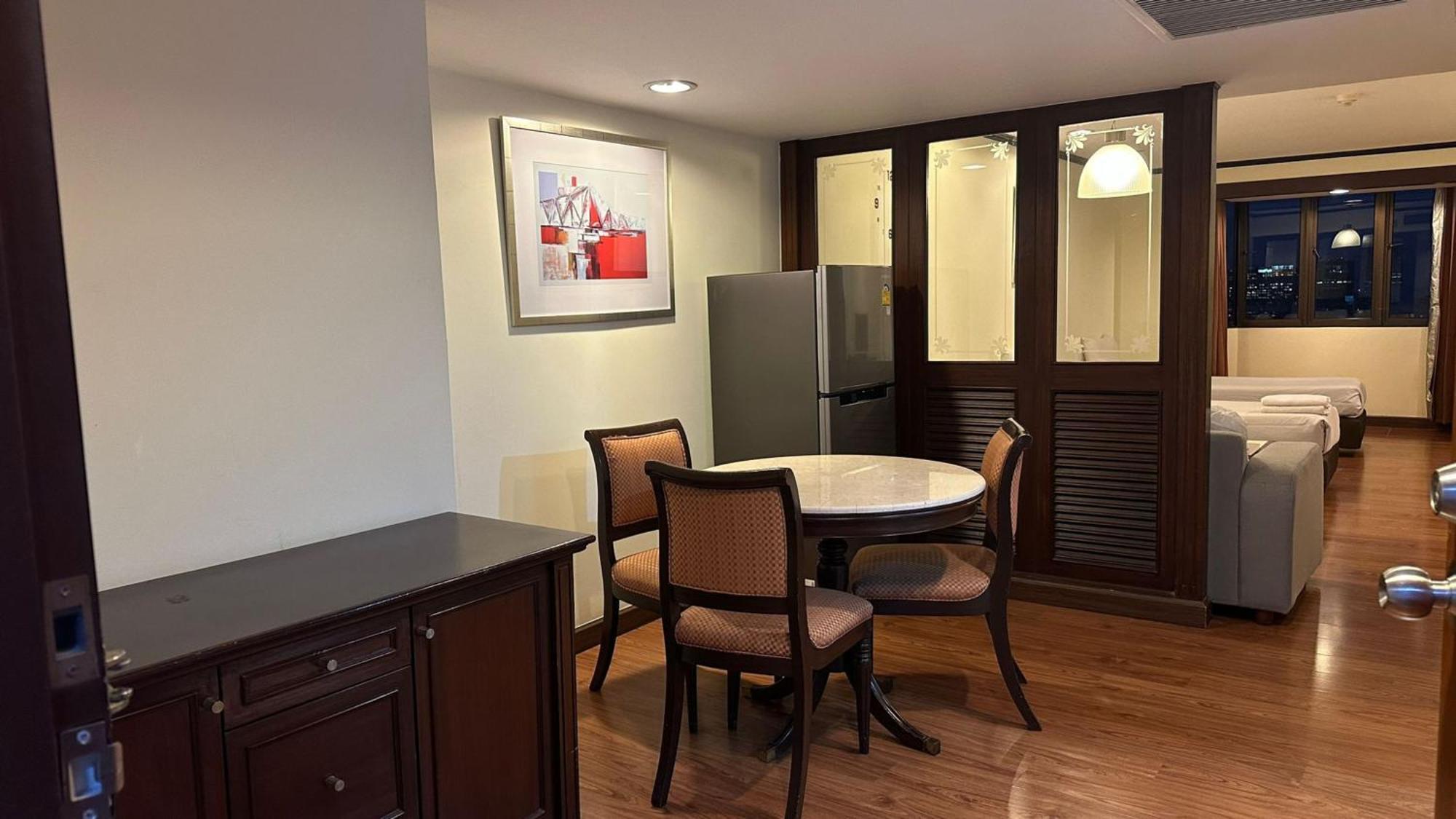 Omni Tower Nana - Serviced On Sukhumvit Soi 4