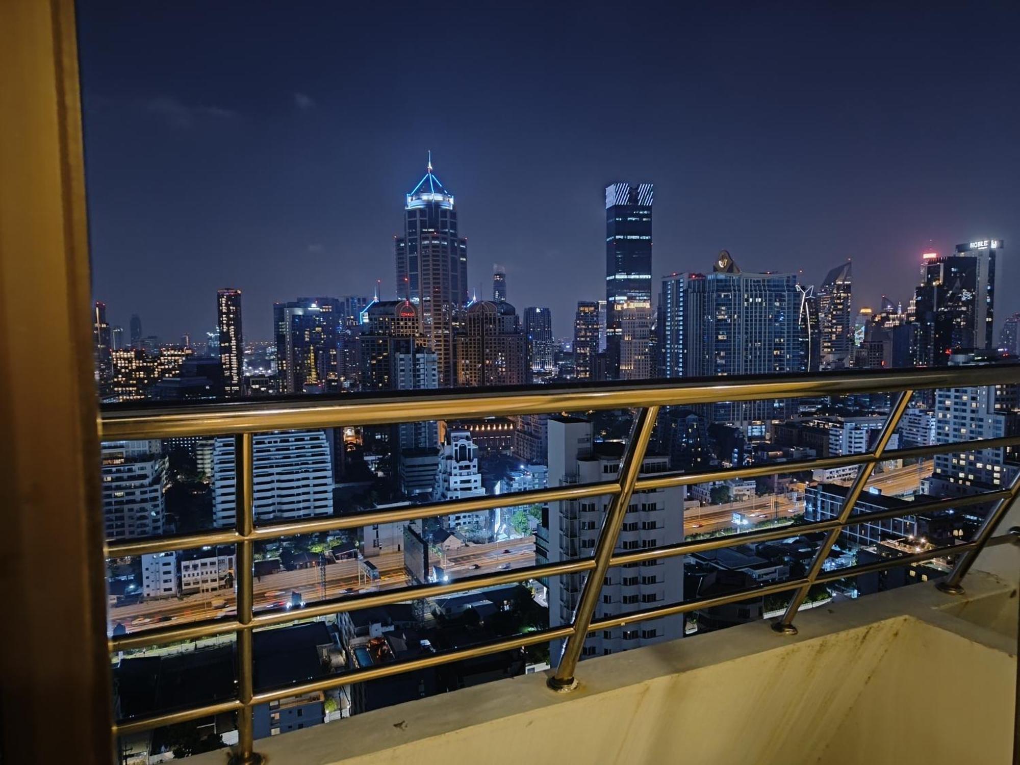 Omni Tower Nana - Serviced On Sukhumvit Soi 4 3*